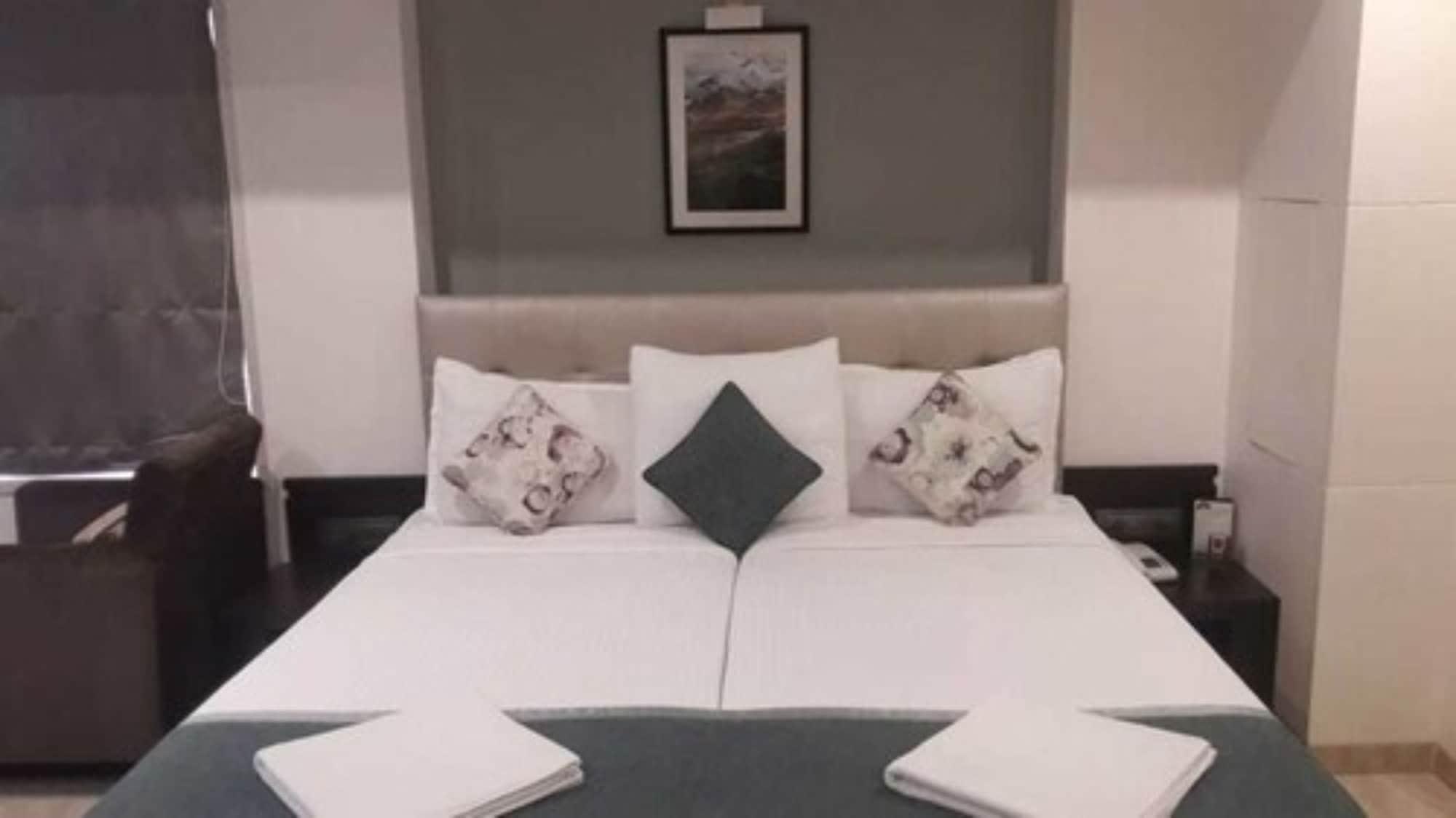 Hotel Le Grande - Mumbai International Airport Екстер'єр фото