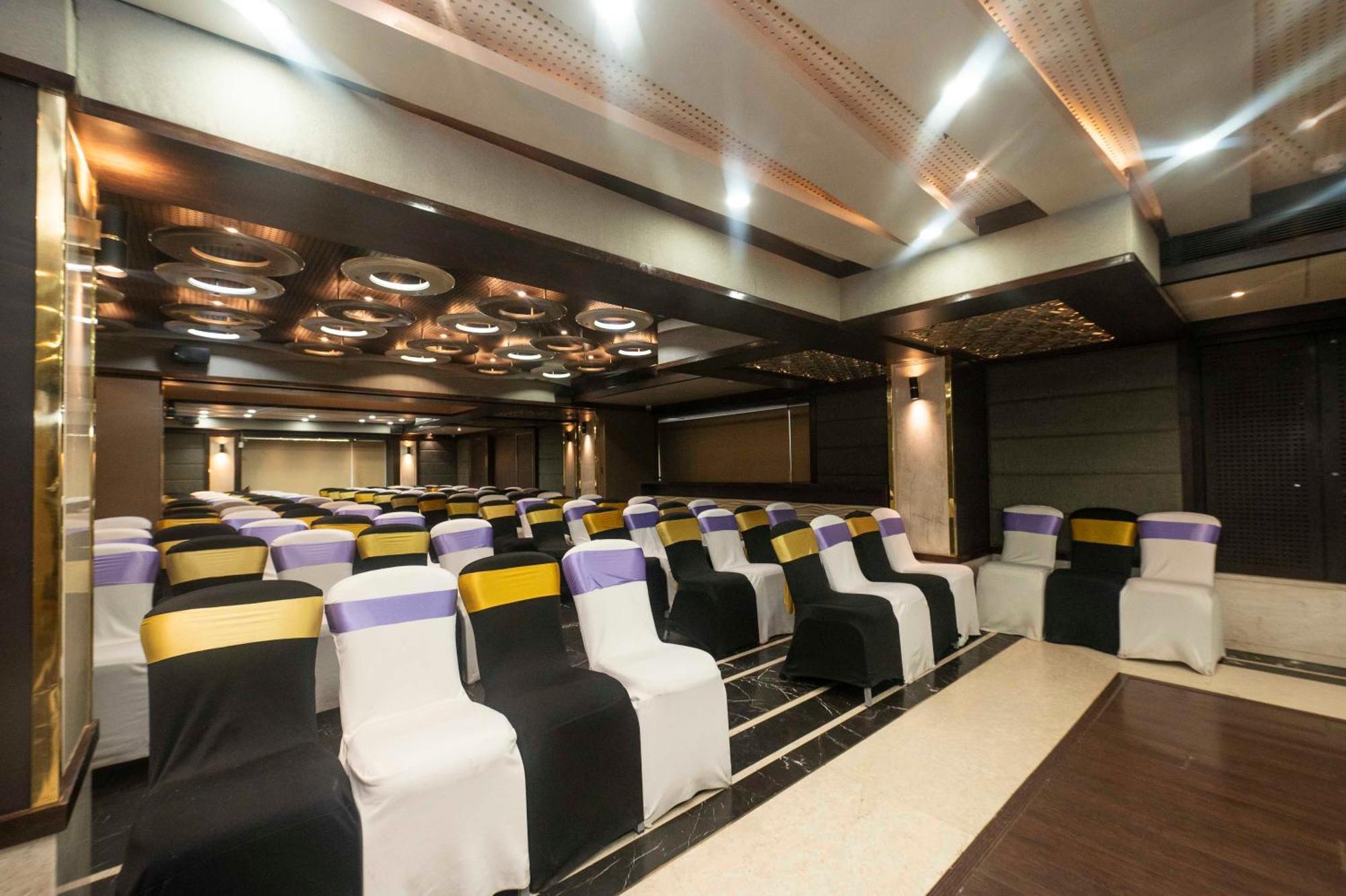 Hotel Le Grande - Mumbai International Airport Екстер'єр фото