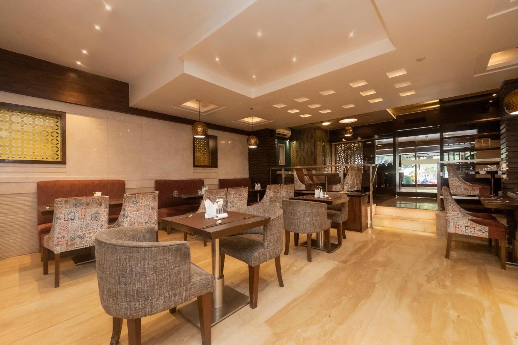 Hotel Le Grande - Mumbai International Airport Екстер'єр фото