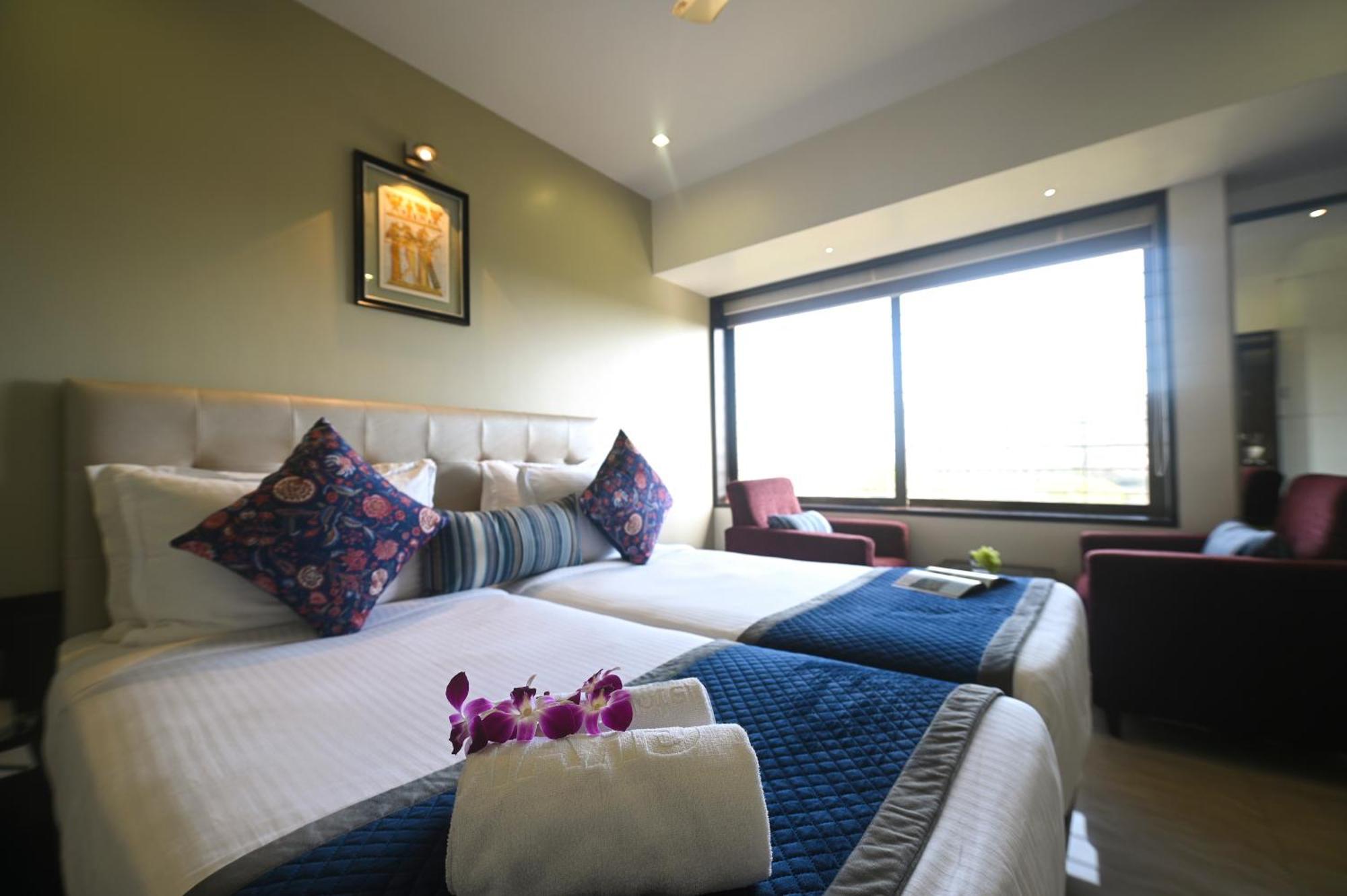 Hotel Le Grande - Mumbai International Airport Екстер'єр фото